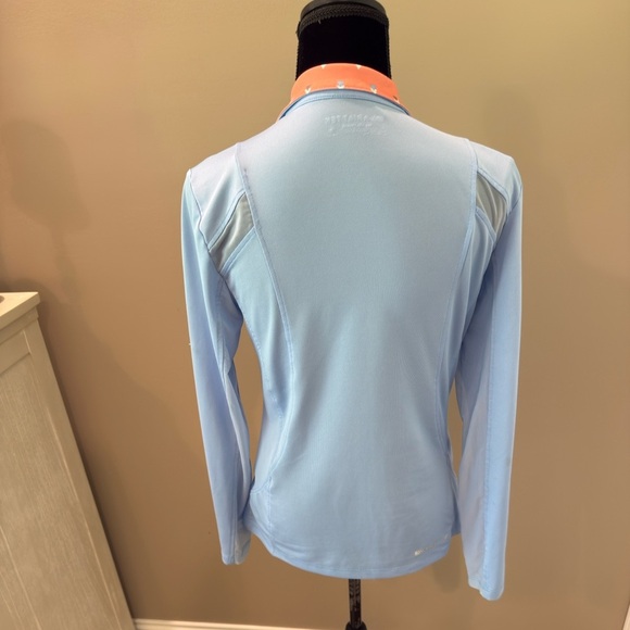 Women’s ARIAT TEK light blue 1/4 zip pullover- Size small - Picture 3 of 9